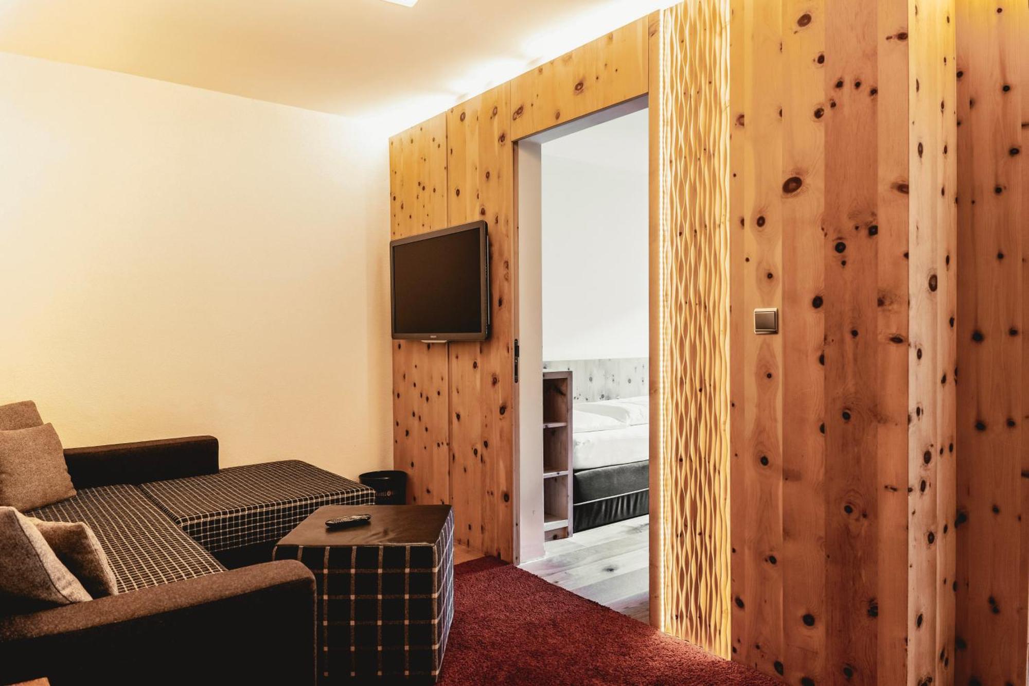 Hotel Held Fügen Esterno foto