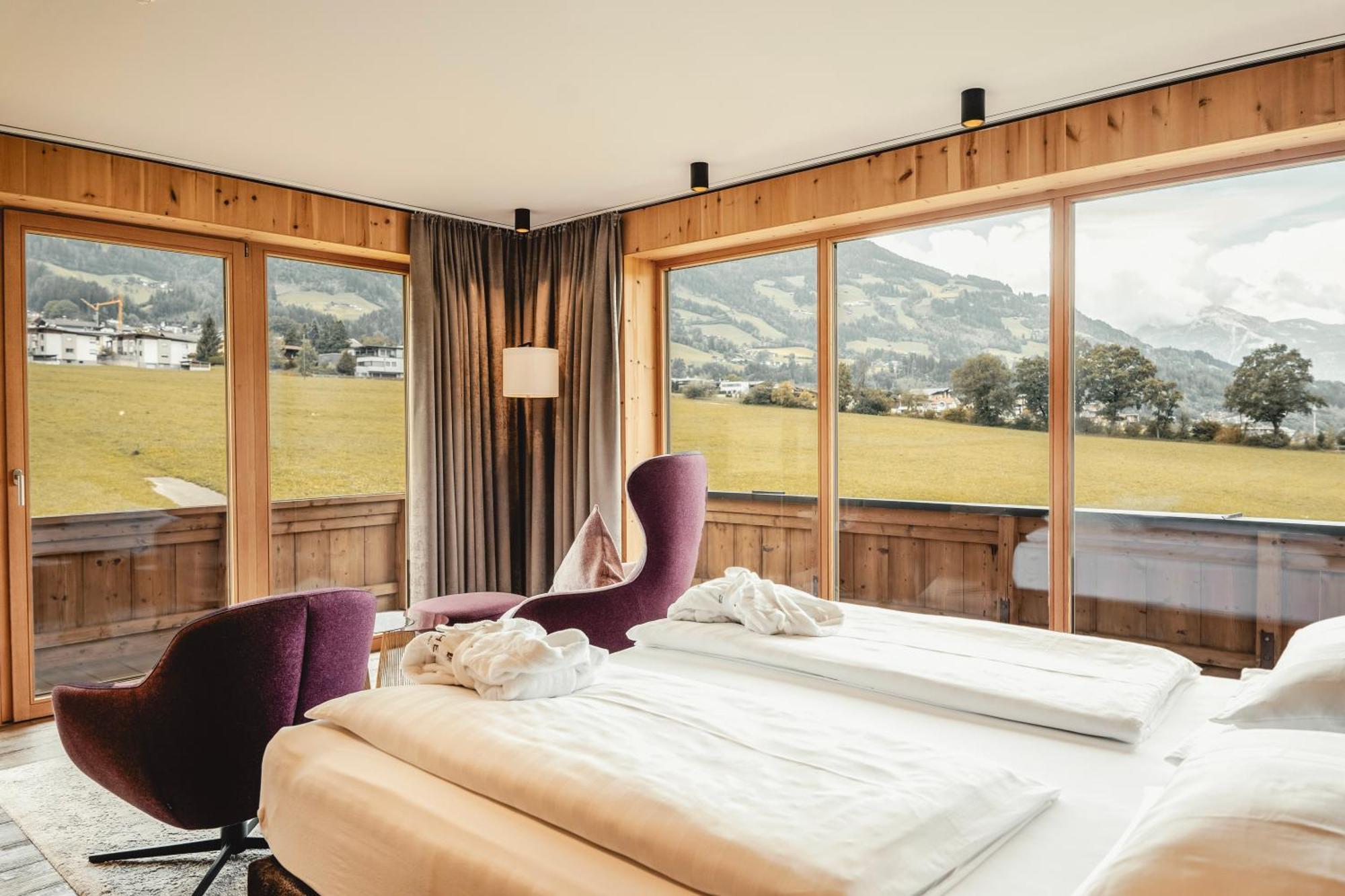 Hotel Held Fügen Esterno foto