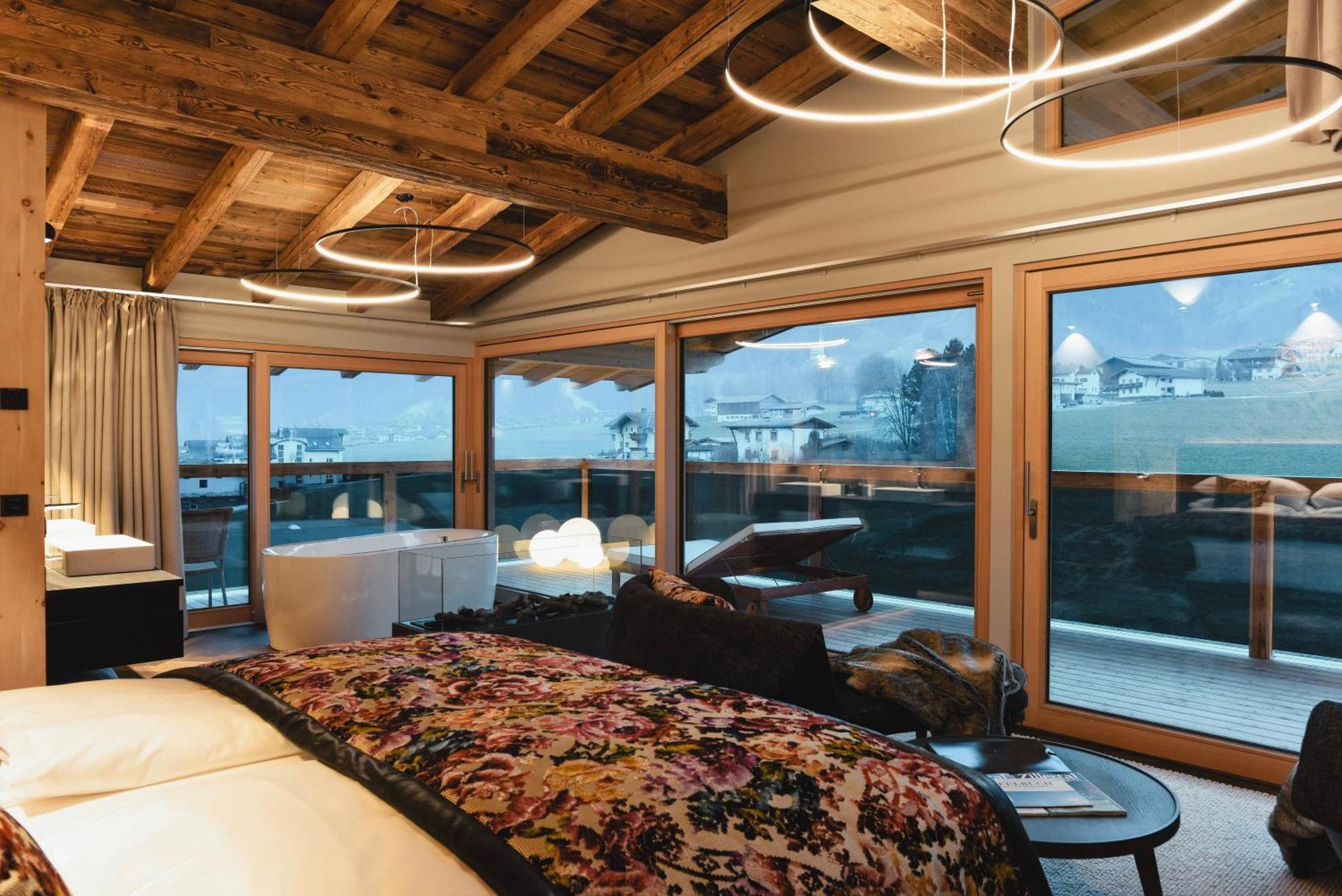 Hotel Held Fügen Esterno foto