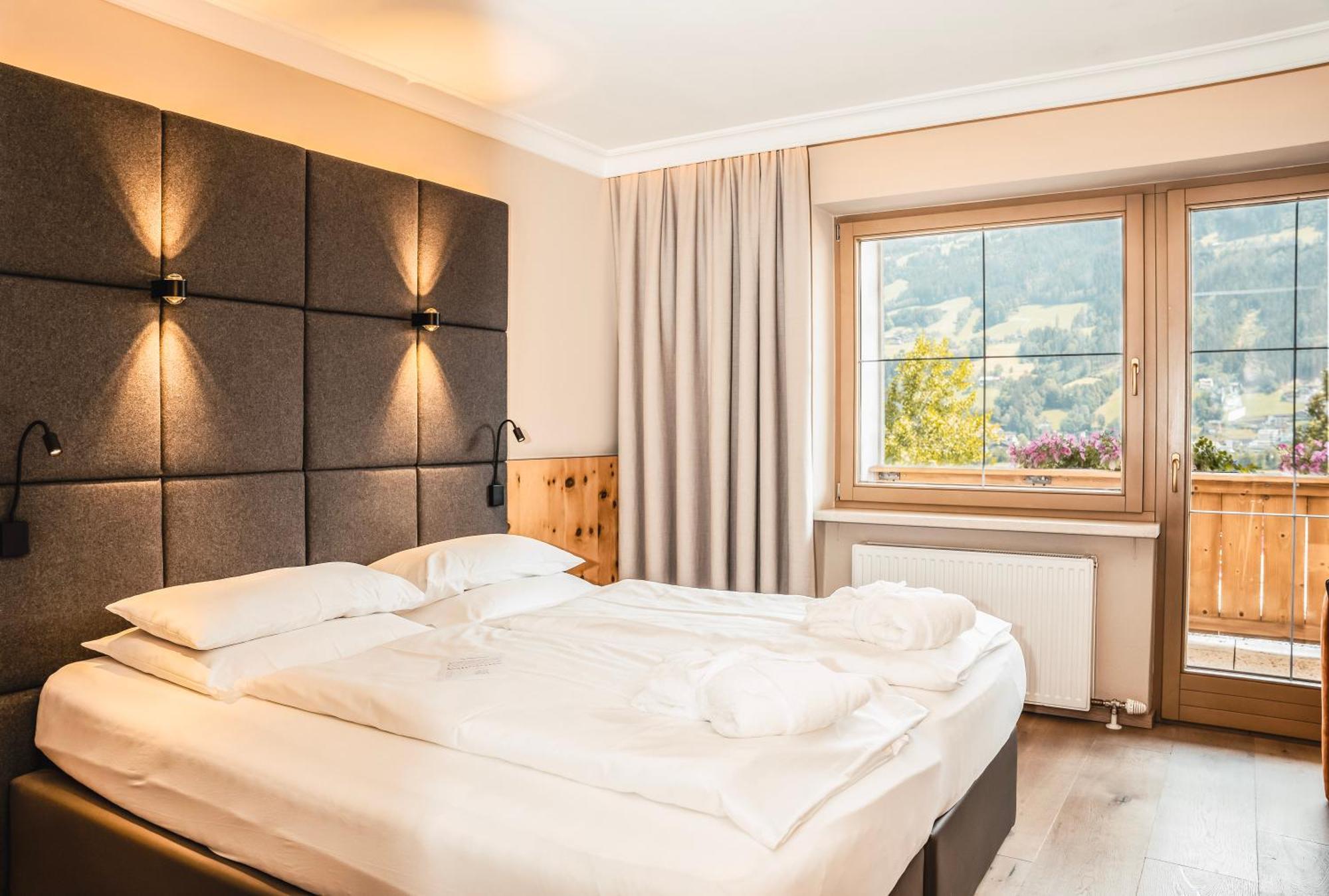 Hotel Held Fügen Esterno foto